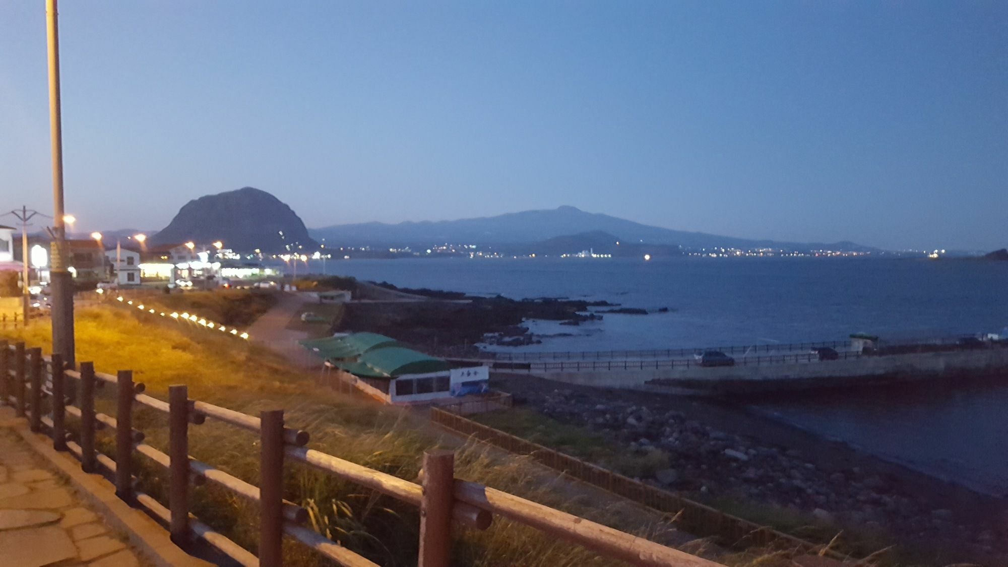 Wind Jeju Cafe & Pension ソギポ エクステリア 写真